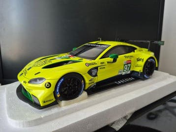 Autoart 1:18 - Model raceauto - Aston Martin Vantage GTE Pro
