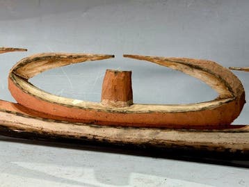 Belle figurine talisman en bois de la région Sepik-Hunstein