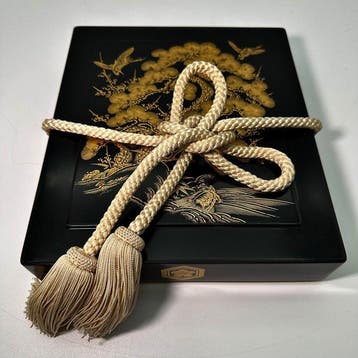 Doos - Hout - Wajima-nuri Maki-e Box