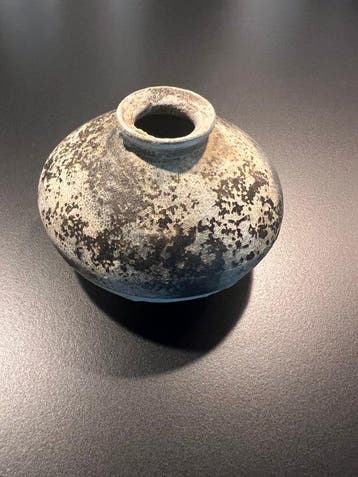 Song Dynasty Small vase from the Jepara wreck - Keramiek -