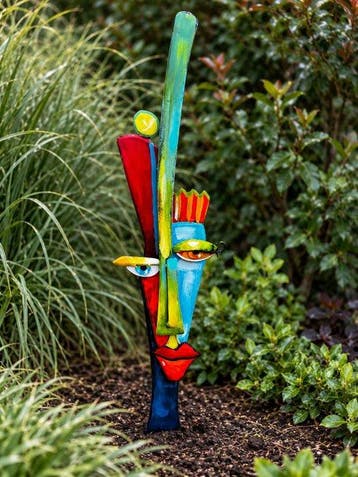 Sculptuuur voor buiten, “Alta Fronte” – kleurrijke