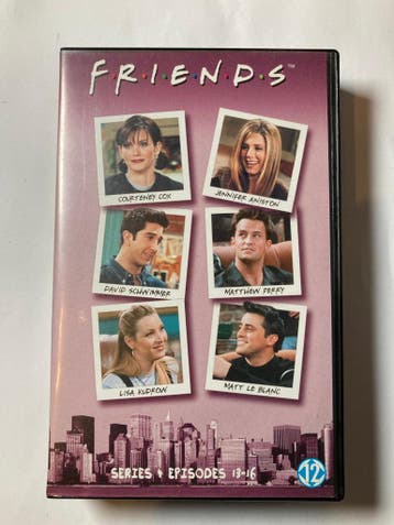 FRIENDS SERIES 4 EPISODES 13 - 15 (VHS), Gebruikt