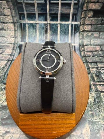 Gucci - Model 2000 - Sans prix de réserve - YA167503 - Femme