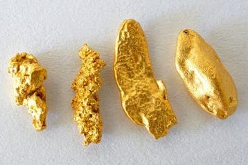 Goud Mauritaanse stukjes 1,605 gram- 1.61 g - (4)