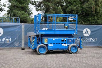 Veiling: Schaarhoogwerker Skyjack SJ6832RTE Elektrisch+Diese, Ophalen