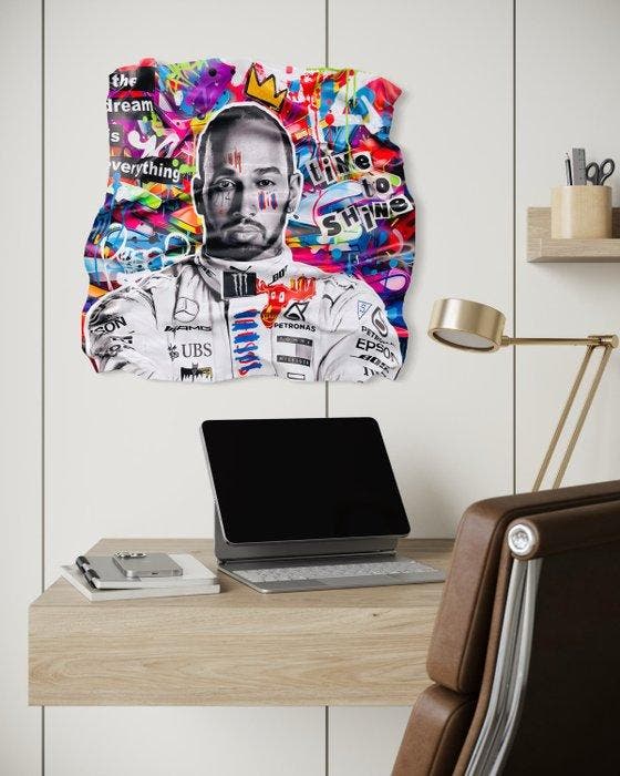 SOYZ BANK (1988) x AIIROH (1987) - Lewis Hamilton by Aiiroh, Antiquités & Art, Art | Objets design