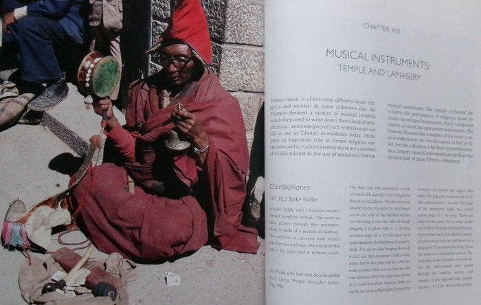 Rarissime ouvrage sur la vie et les objets darts sacrés et, Antiek en Kunst, Antiek | Overige Antiek