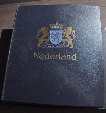 Pays-Bas - Collection allant du classique dans 2 albums, Gestempeld