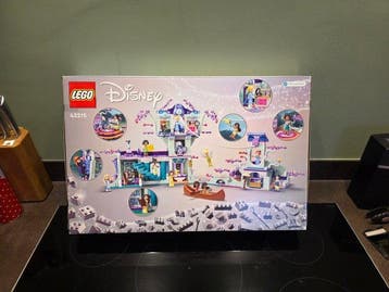 Lego Set - 43215 - Disney - De betoverde boomhut, Nieuw