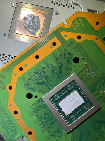 REPARATION PLAYSTATION / NETTOYAGE CONSOLE | PATE THERMIQUE, No cure no pay