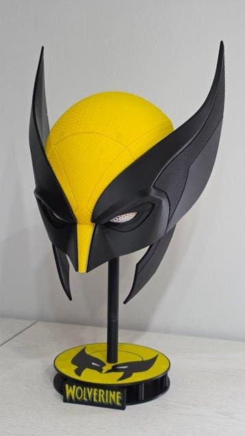 Wolverine - Mini Replica Helmet on Stand (30x25 cm), Nieuw