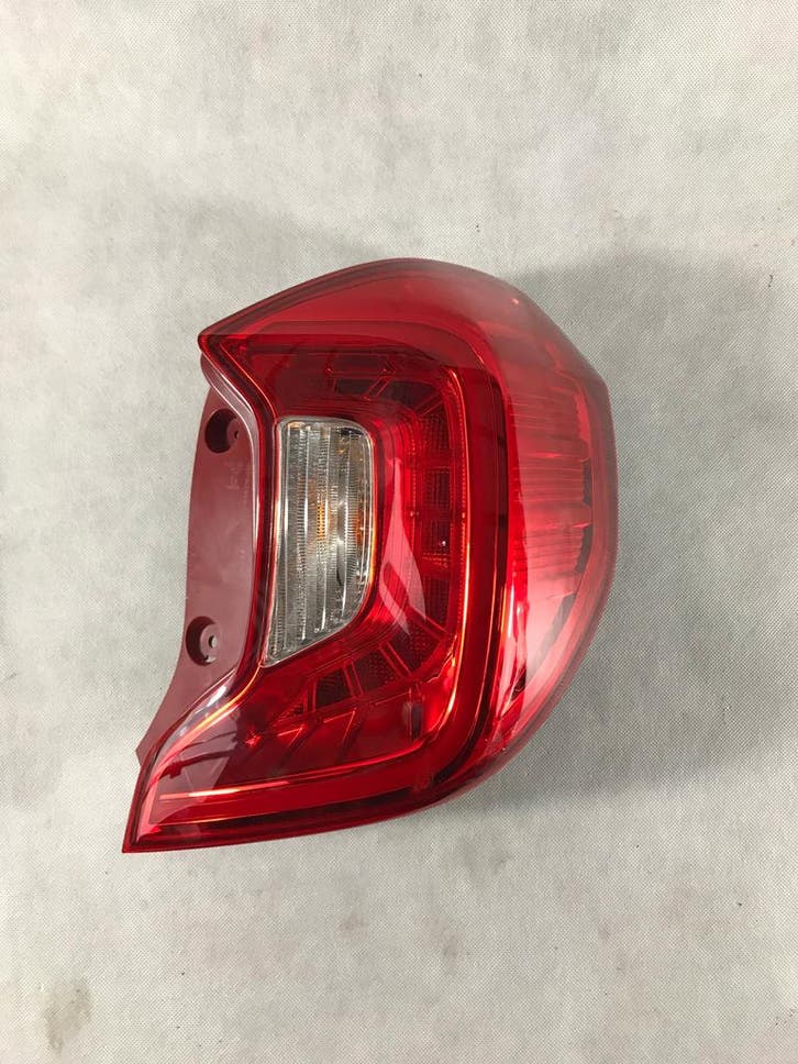 KIA PICANTO III 17- GT LINE RECHTER ACHTERLAMP LED, Autos : Pièces & Accessoires, Éclairage, Envoi