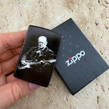 Zippo - Winston Churchill with Rock Guitar Parody Design -, Nieuw