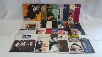 David Bowie, George Michael, Phil Collins - Lot 30 Singles -, Nieuw in verpakking