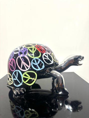 Van Apple - World Peace - Silver Peace Turtle