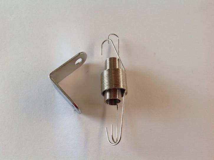 Carb. Return spring dubbel met beugel, Autos : Pièces & Accessoires, Climatisation & Chauffage, Enlèvement ou Envoi