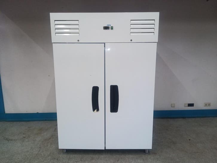 Saro Koelkast - B134 x D81 x H198 cm, Electroménager, Réfrigérateurs & Frigos