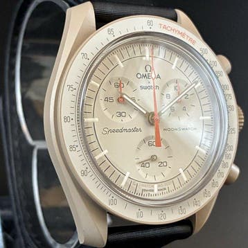 Omega x Swatch - MoonSwatch - Mission to Jupiter - Zonder