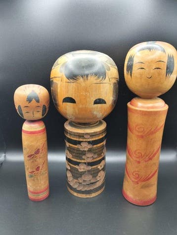3x traditionele Kokeshi-poppen - Hout - Japan - Shwa