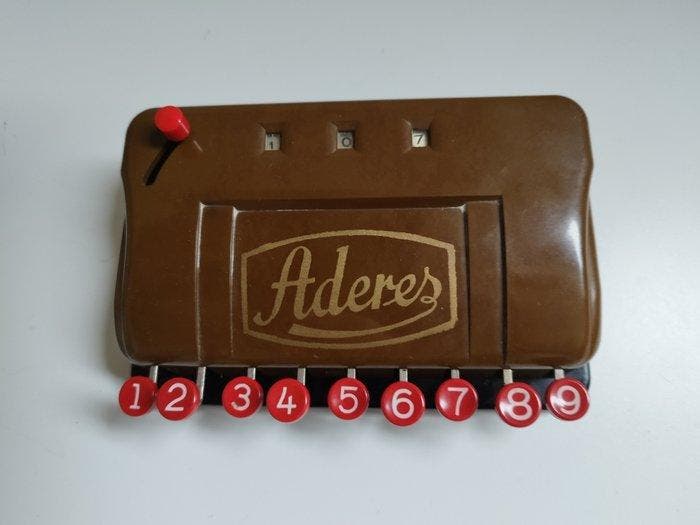 Aderes / Add it - Rekenmachine - 1950-1960 - Twee, Antiek en Kunst, Kunst | Designobjecten