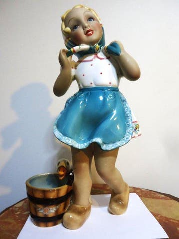 CIA Manna Torino - Beeld, Graziella - 36 cm - Keramiek, Antiquités & Art