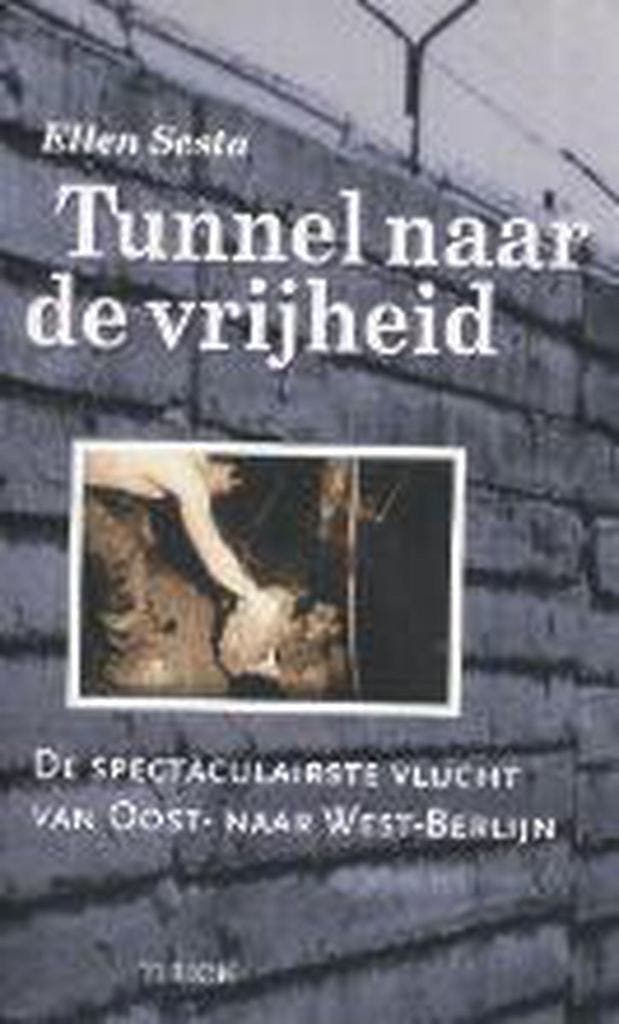 TUNNEL NAAR DE VRIJHEID 9789043902908 E. Sesta, Boeken, Thrillers, Gelezen, Verzenden
