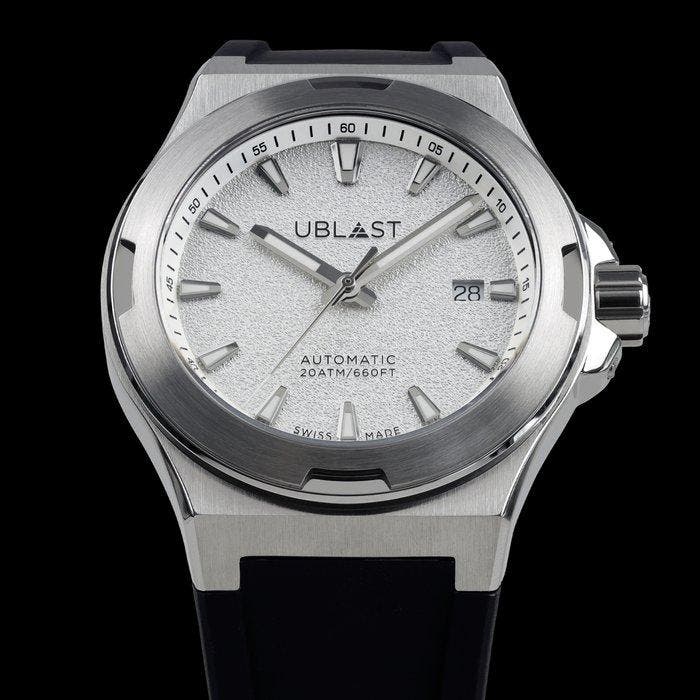 Ublast - Beyond - Automatic Swiss Made - REF.UBBEYS42WH -, Handtassen en Accessoires, Horloges | Heren