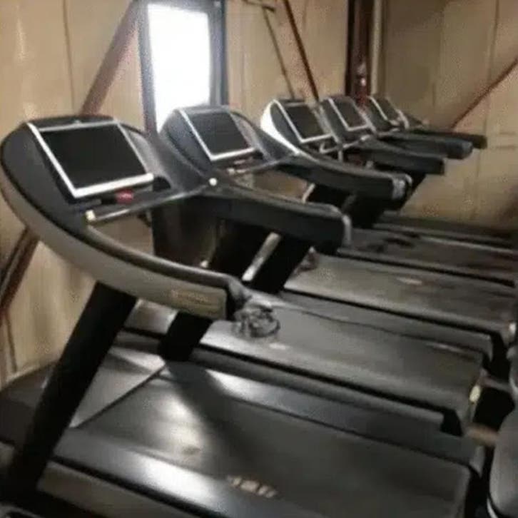 Technogym - Excite Run 700 Led - Treadmill, Sport en Fitness, Fitnessapparatuur, Overige typen, Ophalen of Verzenden