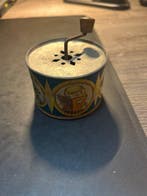 unknown - Blikken speelgoed - 3 tin toys - Crank music drum,, Antiek en Kunst