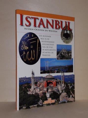 Istanbul tussen Oosten en Westen 9788847616295 Giovanna Magi, Verzenden, Zo goed als nieuw, Giovanna Magi