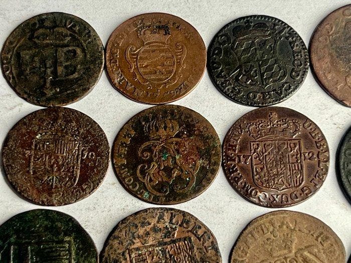 Spanje, Nederland, Luxemburg. Lot de 25 monnaies anciennes –, Timbres & Monnaies, Monnaies | Europe | Monnaies non-euro