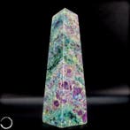 Exclusieve robijn-smaragd-obelisk uit Colombia – Een