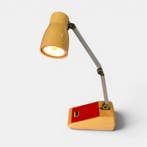 MG Hong Kong - Lampe de bureau - Plastique - Bicolor, testé