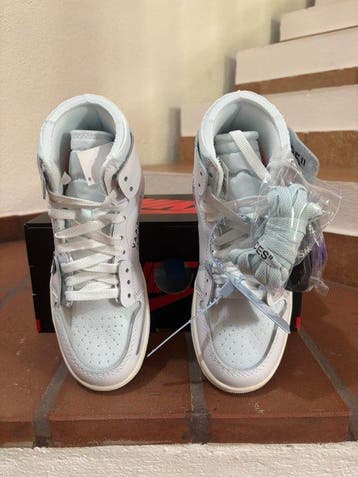 Air Jordan - Air Jordan 1 High - Sneakers - Maat: EU 35.5 -