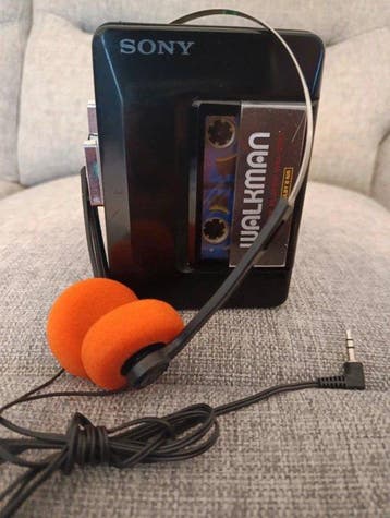 Sony - WM-2013 Walkman