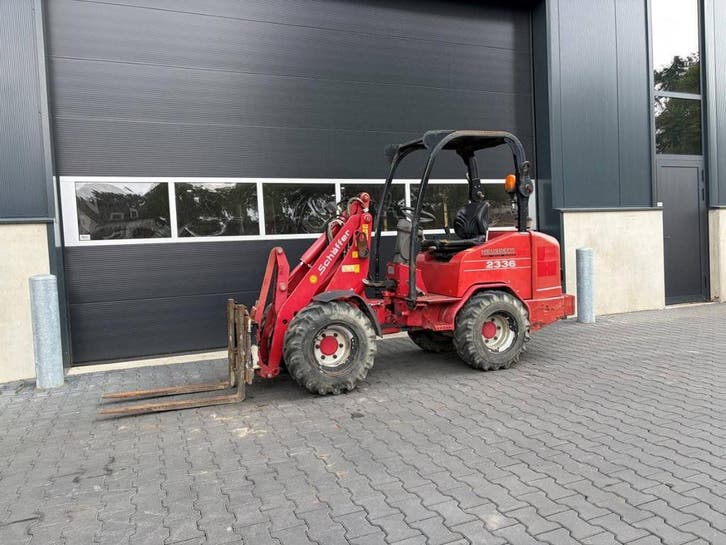 Veiling: Kniklader Schäffer 2336 Diesel 26kW 2011, Articles professionnels, Machines & Construction | Grues & Excavatrices, Enlèvement