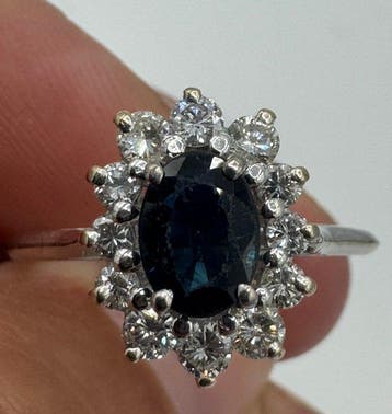 Ring - 18 karaat Witgoud Saffier - Diamant - Met certificaat
