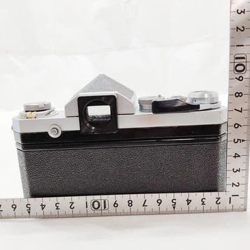 Nikon F Analoge camera, Nieuw