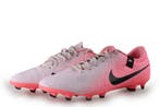 Nike Voetbalschoenen in maat 47½ Roze, Kleding | Heren, Schoenen, Overige kleuren, Verzenden, Nike, Zo goed als nieuw