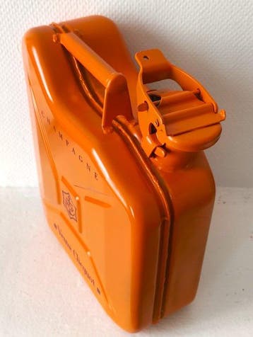 XTC Artist - Jerrican Clicquot 5L II