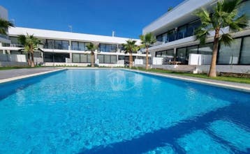 CASA COMODO VAKANTIE APPARTEMENT  TE HUUR, Vakantie, Dorp, Internet, 2 slaapkamers, Appartement