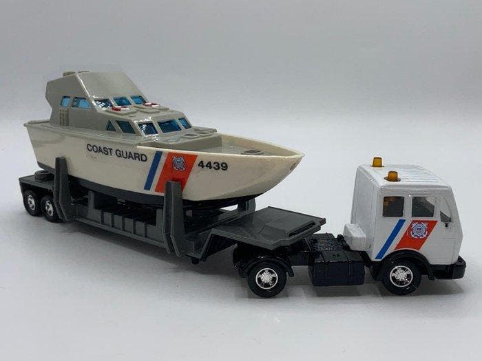 Matchbox 1:38 - Model vrachtwagen (2) - Matchbox Superkings, Hobby & Loisirs créatifs, Voitures miniatures | 1:5 à 1:12