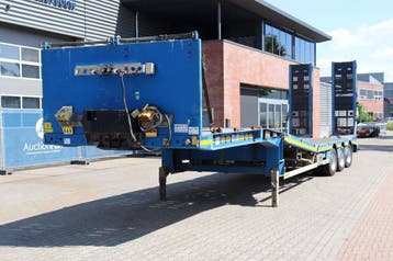 Veiling: Semi-Dieplader Faymonville Euromax 2016
