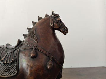 Statue, Tang-Dynastie stijl paard - 22 cm - Bronze