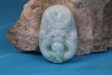 Jade Jade naturel - certificat NGTC - Phénix, Dragon,, Antiquités & Art