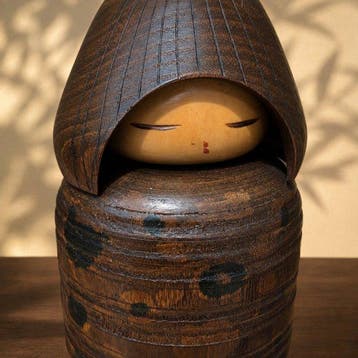 Kokeshi créative par Sato Suigai, artiste lauréate du Prix