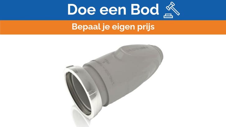Bieden: Furrion 50A female connection shower power cover ti, Sports nautiques & Bateaux, Accessoires navigation, Enlèvement ou Envoi