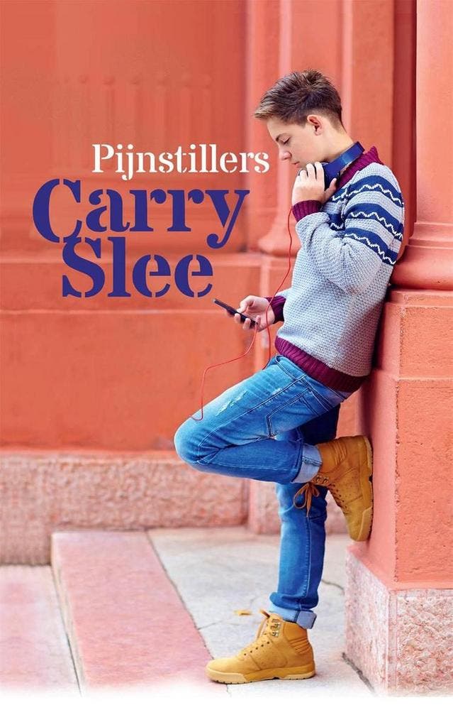 Pijnstillers - Carry Slee -paperback 9789048848133, Boeken, Literatuur, Gelezen, Verzenden