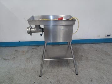 Berdob RVS Gehaktmolen 32 - B74 x D110 x H124 cm - 380Volt, Nieuw in verpakking