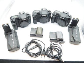 Canon 40D camera body (3 stuks) + Canon BG-E7 batterygrip (2